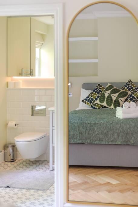 Stunning Two Bed Apartment Rh8 Londres Exterior foto